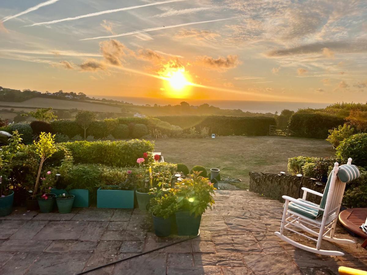 Halekulani Devon Homestay Torquay Eksteriør bilde