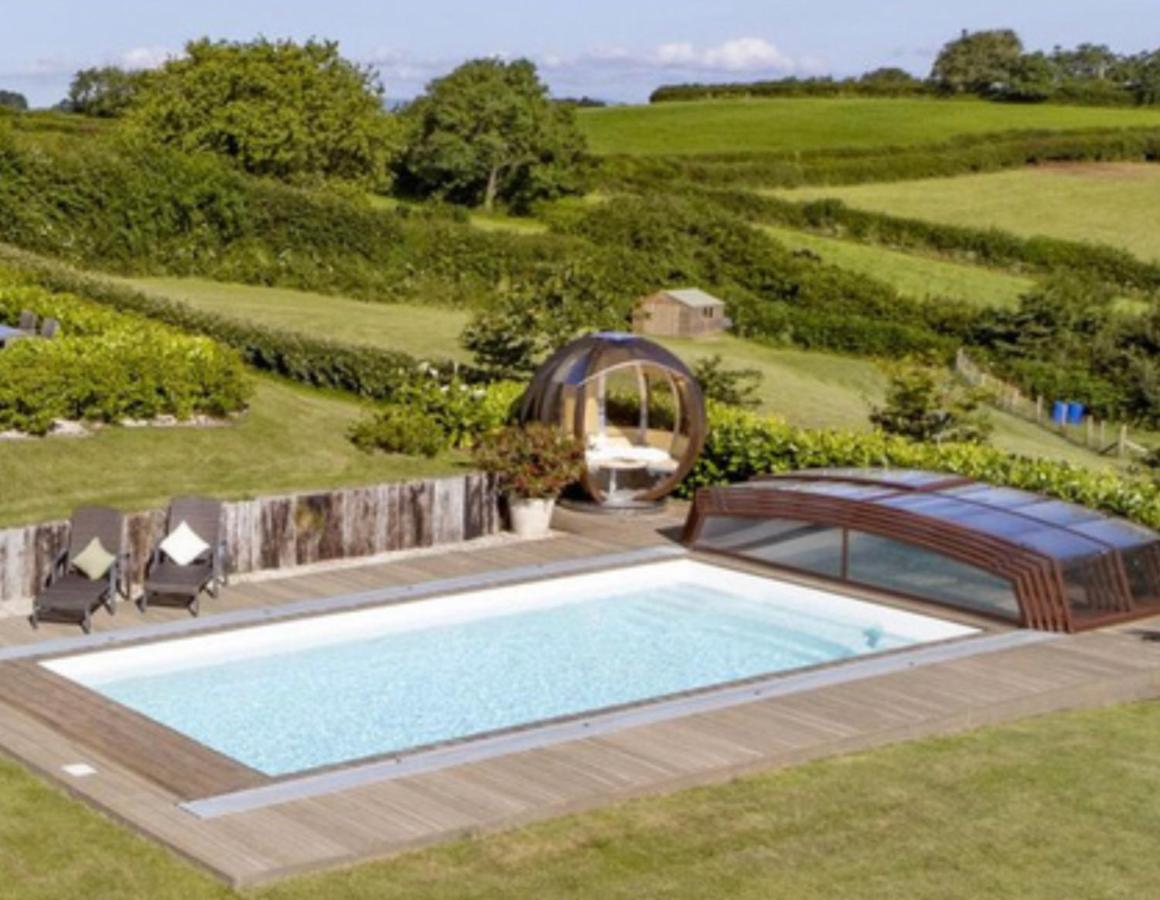 Halekulani Devon Homestay Torquay Eksteriør bilde